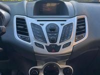 Usata Ford Fiesta 95 CV (69 kW) 2009 Utilitaria