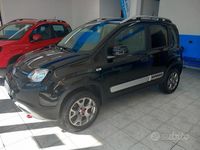 Usata Fiat Panda Cross Cross 90 CV (66 kW) 2018 Nero Utilitaria