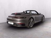 Usata Porsche 911 Carrera Cabriolet 385 CV (283 kW) 2023 Grigio agata Cabrio