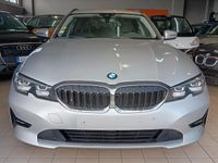 usata BMW 318 d 48V Touring automatico