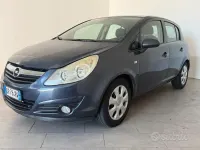 Usata Opel Corsa Cosmo 80 CV (58 kW) 2008 Blu Utilitaria