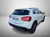 Usata Mercedes GLA180 Premium 109 CV (80 kW) 2016 Bianco SUV