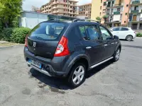 Usata Dacia Sandero Stepway 90 CV (66 kW) 2012 Grigio Berlina