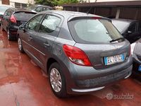 Usata Peugeot 207 Active 70 CV (51 kW) 2011 Grigio Berlina
