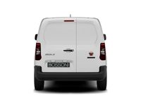 Usata Fiat Doblò 100 CV (73 kW) 2022 Bianco Monovolume