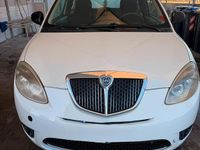 Usata Lancia Ypsilon 60 CV (44 kW) 2011 Bianco Utilitaria