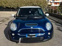 Usata Mini Cooper S 170 CV (125 kW) 2004 Bluazzurro Utilitaria