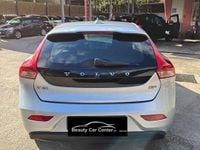 Usata Volvo V40 114 CV (83 kW) 2015 Grigio Berlina