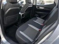 Usata Nissan Qashqai N-Connecta 110 CV (80 kW) 2017 Grigio SUV