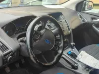 Begagnad Ford Focus Titanium 2011 Grå Kombi
