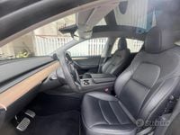 Usata Tesla Model Y 250 kW (340 CV) 2022 Nero SUV