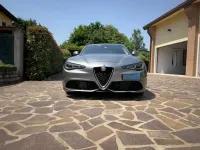 Usata Alfa Romeo Giulia Veloce 211 CV (155 kW) 2017 Grigio Berlina