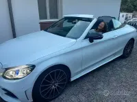 Usata Mercedes C220 AMG 194 CV (142 kW) 2022 Bianco Cabrio