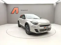 Usata Fiat 600 Icon 136 CV (100 kW) 2025 Crema cappuccino SUV