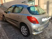 Usata Peugeot 207 70 CV (51 kW) 2007 Grigio Berlina