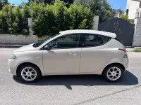 Usata Lancia Ypsilon Gold 95 CV (69 kW) 2016 Utilitaria