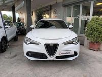 Usata Alfa Romeo Stelvio Business 190 CV (139 kW) 2022 Bianco SUV