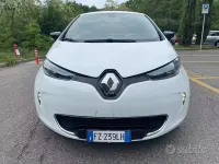Begagnad Renault Zoe Life 42 kW (58 HK) 2019 Vit Halvkombi