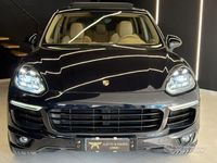 Usata Porsche Cayenne 250 CV (183 kW) 2016 Blu SUV