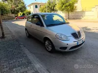 Usata Lancia Ypsilon 75 CV (55 kW) 2009 Grigio Utilitaria