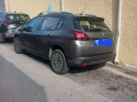 Usata Peugeot 2008 Active 102 CV (75 kW) 2019 Grigio SUV