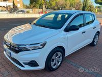 Usata Dacia Sandero Acces 91 CV (66 kW) 2024 Bianco Berlina