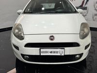 Usata Fiat Punto Lounge 85 CV (62 kW) 2014 Bianco Utilitaria