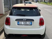 Usata Mini ONE 75 CV (55 kW) 2016 Bianco Utilitaria