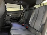 Usata Peugeot 2008 Allure 102 CV (75 kW) 2023 Rosso SUV