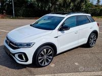 Usata VW T-Roc R-line 150 CV (110 kW) 2023 Bianco SUV