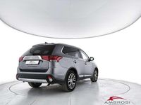 Usata Mitsubishi Outlander Intense 150 CV (110 kW) 2016 Grigio SUV