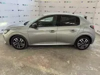 Usata Peugeot 208 Allure 101 CV (74 kW) 2023 Grigio Utilitaria