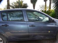 Usata Renault Clio II Luxe 75 CV (55 kW) 2007 Blu Berlina