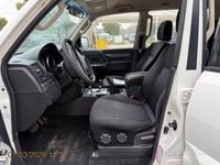 Usata Mitsubishi Pajero Intense 190 CV (139 kW) 2016 Bianco SUV