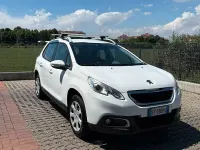 Usata Peugeot 2008 Allure 82 CV (60 kW) 2015 Bianco SUV