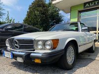 Usata Mercedes SL380 218 CV (160 kW) 1984 Bianco Cabrio