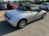 Usata Alfa Romeo Spider 218 CV (160 kW) 2002 Grigio Cabrio