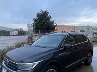 Usata VW Tiguan 122 CV (89 kW) 2020 Nero SUV