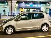 Usata VW up! 68 CV (50 kW) 2021 Grigio Utilitaria