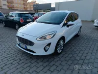 Usado Ford Fiesta Titanium 86 HP (63 kW) 2019 Branco Citadino