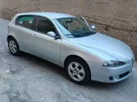 Usata Alfa Romeo 147 120 CV (88 kW) 2007 Utilitaria