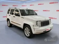 Usata Jeep Cherokee Limited 177 CV (130 kW) 2009 Bianco SUV