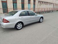 Usata Mercedes C220 Elegance 143 CV (105 kW) 2004 Berlina