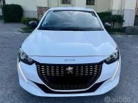 Usata Peugeot 208 101 CV (74 kW) 2022 Bianco Utilitaria
