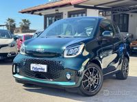 Usata Smart ForTwo Electric Drive 41 kW (56 CV) 2021 Verde Utilitaria