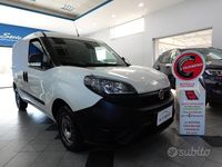 Usata Fiat Doblò Business 90 CV (66 kW) 2021 Bianco Monovolume