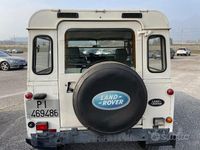 Usata Land Rover Defender 85 CV (62 kW) 1988 Bianco SUV