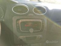 Usata Ford Focus 110 CV (80 kW) 2008 Argento Station wagon