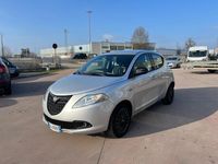 Usata Lancia Ypsilon Silver 69 CV (50 kW) 2014 Grigio Utilitaria