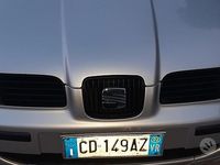 Usata Seat Leon Stella 110 CV (80 kW) 2002 Grigio Utilitaria